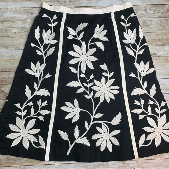 Talbots Dresses & Skirts - Talbots black skirt with white embroidered flowers side zip Size 8